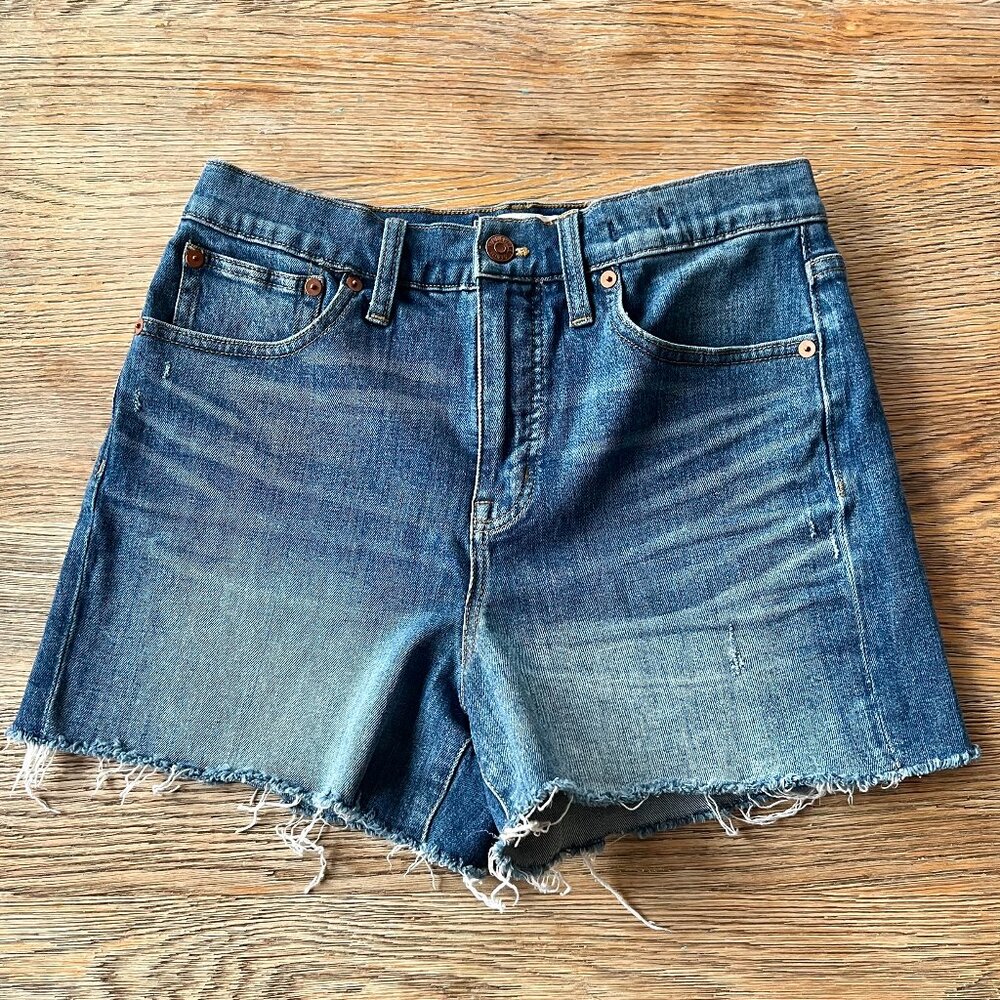 Madewell High-Rise Denim Shorts Size 27 Raw Hem
